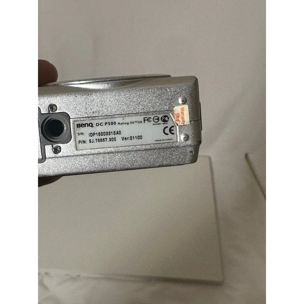 BenQ DC P500 digital camera For Parts Not Working